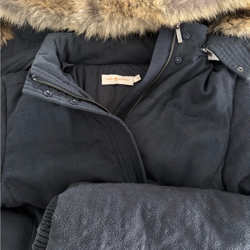 Women's Navy blue Jacket with teal Fur Trim